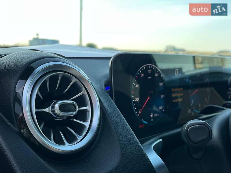 Внедорожник / Кроссовер Mercedes-Benz GLB-Class 2021 в Львове фото 23 Внедорожник / Кроссовер Mercedes-Benz GLB-Class 2021 в Львове