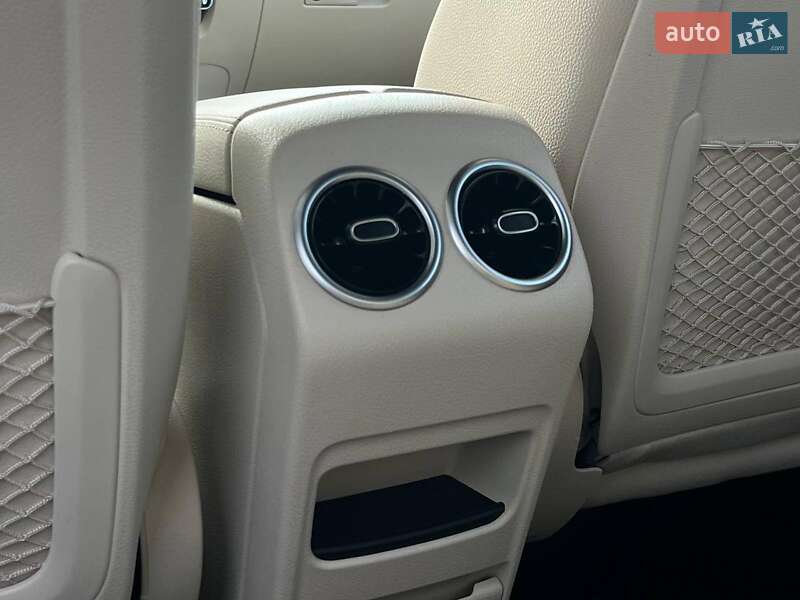 Внедорожник / Кроссовер Mercedes-Benz GLB-Class 2021 в Львове фото 37 Внедорожник / Кроссовер Mercedes-Benz GLB-Class 2021 в Львове