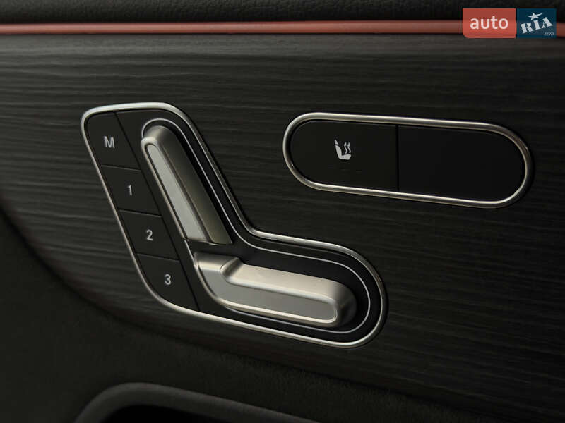 Внедорожник / Кроссовер Mercedes-Benz GLB-Class 2020 в Николаеве