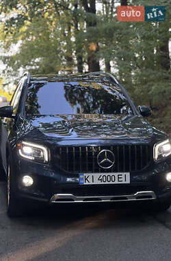Внедорожник / Кроссовер Mercedes-Benz GLB-Class 2020 в 