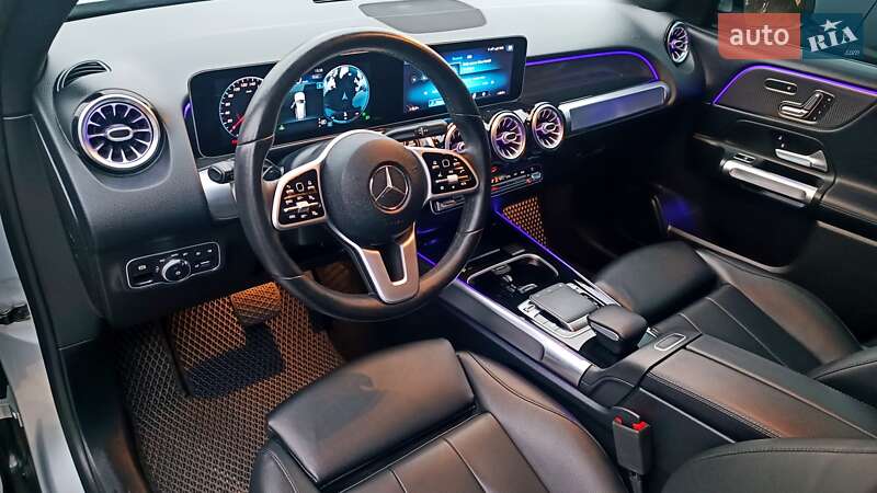 Внедорожник / Кроссовер Mercedes-Benz GLB-Class 2019 в Киеве