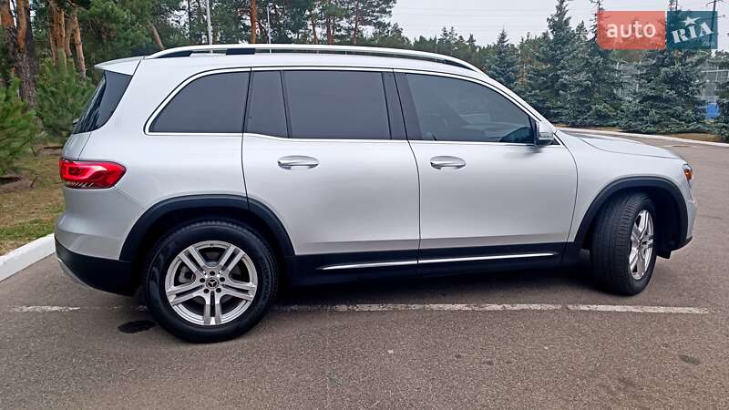 Внедорожник / Кроссовер Mercedes-Benz GLB-Class 2019 в Киеве