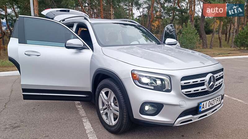 Внедорожник / Кроссовер Mercedes-Benz GLB-Class 2019 в Киеве