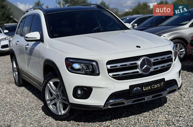 Позашляховик / Кросовер Mercedes-Benz GLB-Class 2021 в 