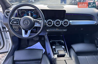 Позашляховик / Кросовер Mercedes-Benz GLB-Class 2021 в 
