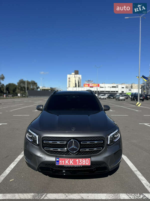 Внедорожник / Кроссовер Mercedes-Benz GLB-Class 2022 в Киеве