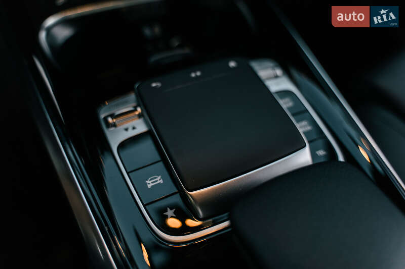 Внедорожник / Кроссовер Mercedes-Benz GLB-Class 2020 в Одессе