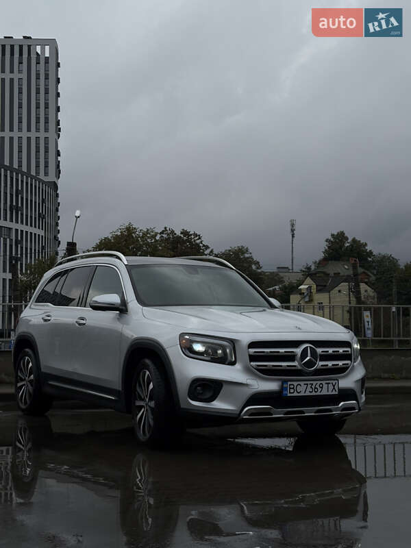 Внедорожник / Кроссовер Mercedes-Benz GLB-Class 2020 в Львове