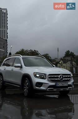 Позашляховик / Кросовер Mercedes-Benz GLB-Class 2020 в 