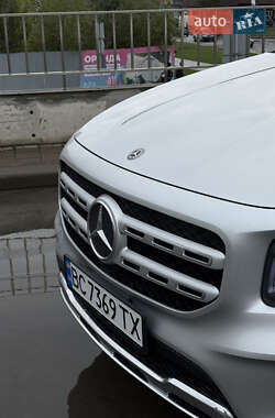 Позашляховик / Кросовер Mercedes-Benz GLB-Class 2020 в 