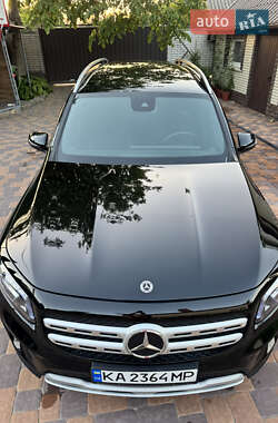 Внедорожник / Кроссовер Mercedes-Benz GLB-Class 2022 в 
