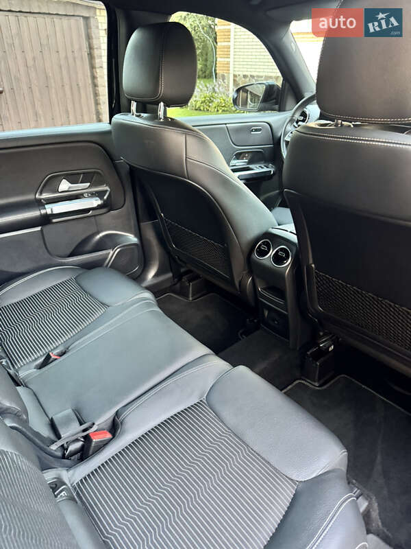 Внедорожник / Кроссовер Mercedes-Benz GLB-Class 2022 в Киеве фото 13 Внедорожник / Кроссовер Mercedes-Benz GLB-Class 2022 в Киеве