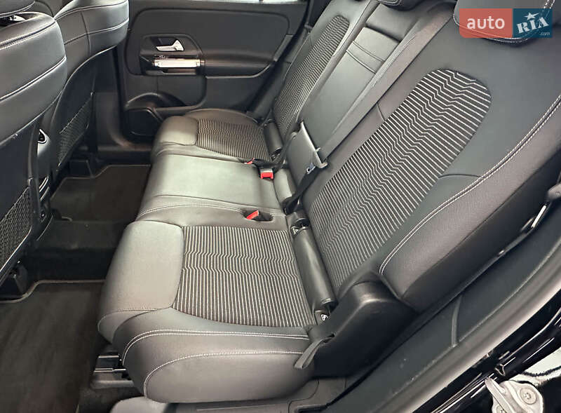 Позашляховик / Кросовер Mercedes-Benz GLB-Class 2021 в Львові