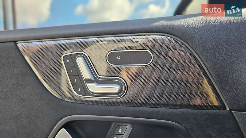 Позашляховик / Кросовер Mercedes-Benz GLB-Class 2023 в Мукачевому