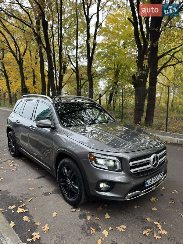 Внедорожник / Кроссовер Mercedes-Benz GLB-Class 2022 в Чернигове