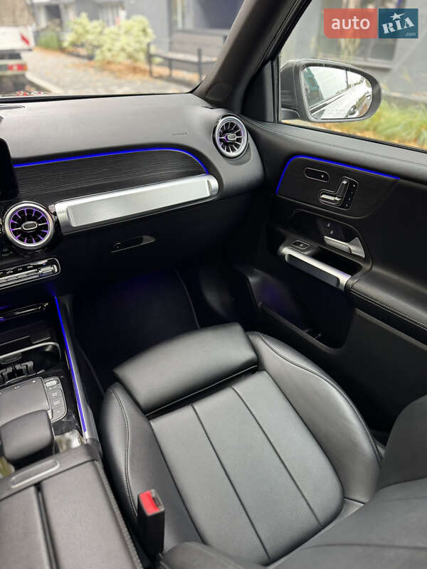 Внедорожник / Кроссовер Mercedes-Benz GLB-Class 2022 в Чернигове