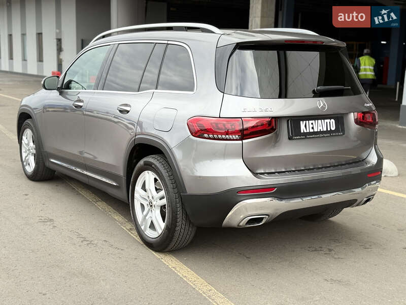 Позашляховик / Кросовер Mercedes-Benz GLB-Class 2021 в Києві