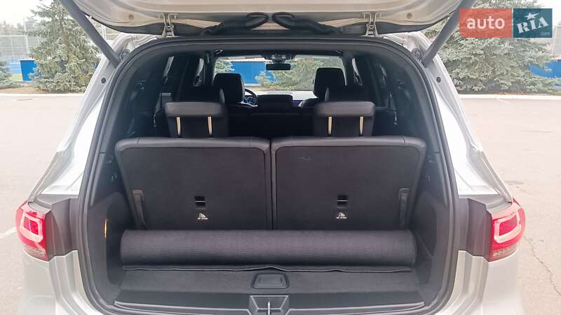 Позашляховик / Кросовер Mercedes-Benz GLB-Class 2019 в Києві