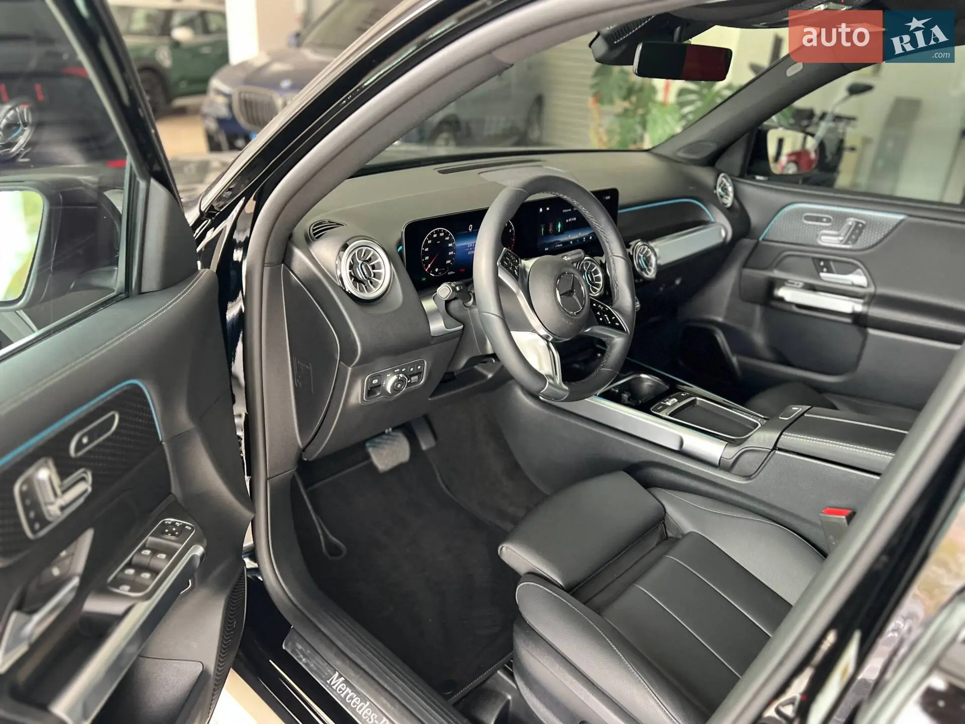 2024 Mercedes-Benz GLB - мініатюра 8