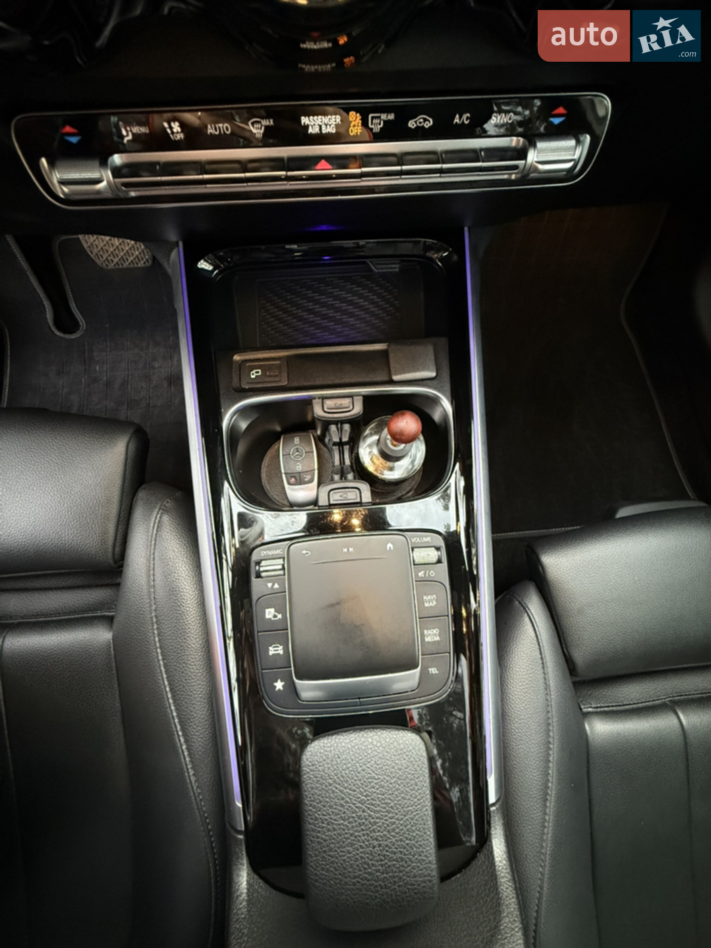 2021 Mercedes-Benz GLB - мініатюра 40