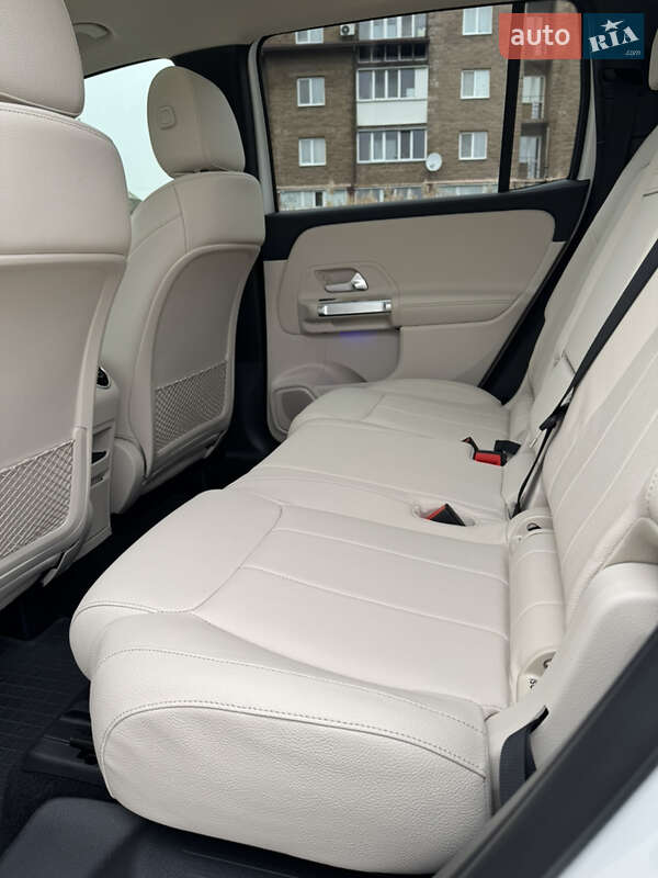 Позашляховик / Кросовер Mercedes-Benz GLB-Class 2023 в Києві фото 22 Позашляховик / Кросовер Mercedes-Benz GLB-Class 2023 в Києві