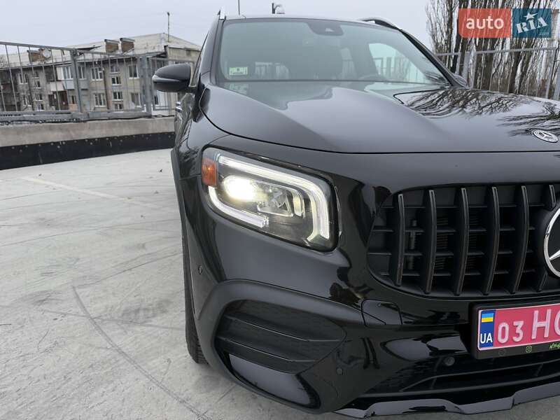 Позашляховик / Кросовер Mercedes-Benz GLB-Class 2021 в Києві