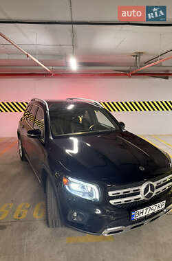Позашляховик / Кросовер Mercedes-Benz GLB-Class 2019 в Одесі