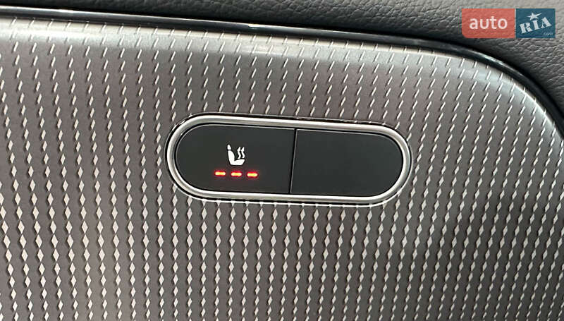 Внедорожник / Кроссовер Mercedes-Benz GLB-Class 2021 в Львове