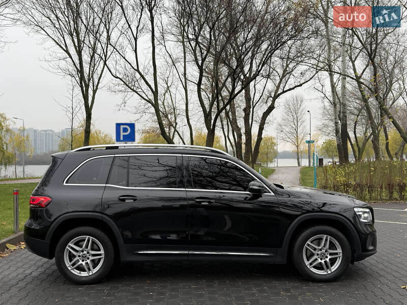 Позашляховик / Кросовер Mercedes-Benz GLB-Class 2020 в Києві