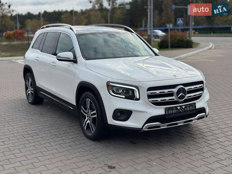 Внедорожник / Кроссовер Mercedes-Benz GLB-Class 2021 в Буче