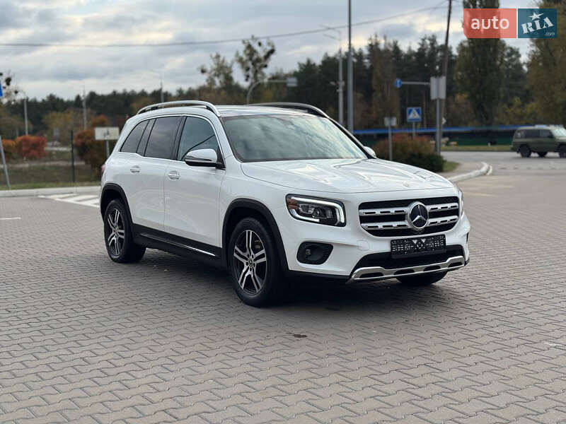 Внедорожник / Кроссовер Mercedes-Benz GLB-Class 2021 в Буче