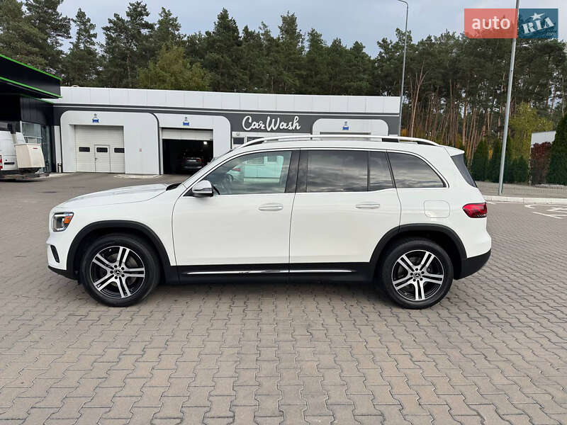 Внедорожник / Кроссовер Mercedes-Benz GLB-Class 2021 в Буче