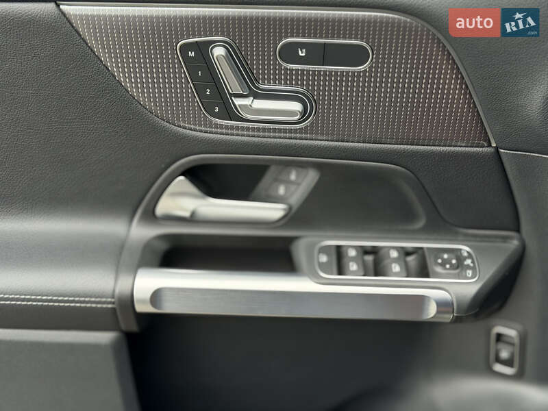 Позашляховик / Кросовер Mercedes-Benz GLB-Class 2022 в Одесі фото 13 Позашляховик / Кросовер Mercedes-Benz GLB-Class 2022 в Одесі