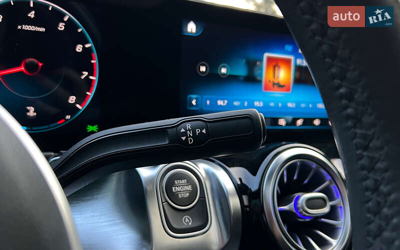 Позашляховик / Кросовер Mercedes-Benz GLB-Class 2019 в Львові