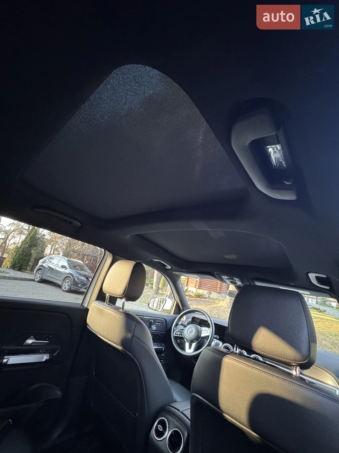2022 Mercedes-Benz GLB - мініатюра 41