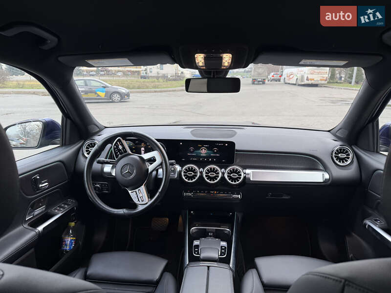 Внедорожник / Кроссовер Mercedes-Benz GLB-Class 2020 в Киеве