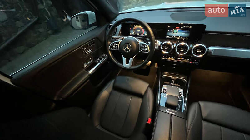 Внедорожник / Кроссовер Mercedes-Benz GLB-Class 2020 в Хмельницком