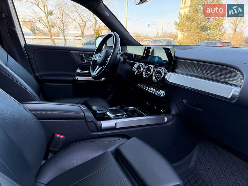 Внедорожник / Кроссовер Mercedes-Benz GLB-Class 2021 в Киеве фото 26 Внедорожник / Кроссовер Mercedes-Benz GLB-Class 2021 в Киеве