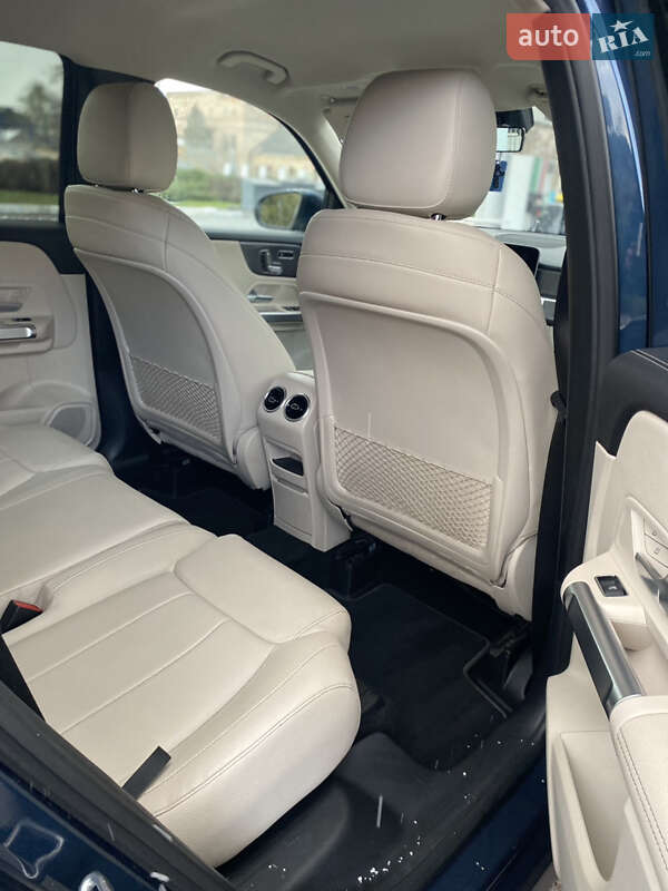 Внедорожник / Кроссовер Mercedes-Benz GLB-Class 2020 в Мукачево