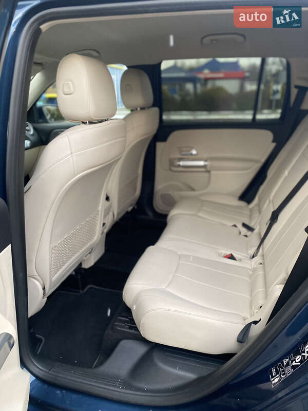 Внедорожник / Кроссовер Mercedes-Benz GLB-Class 2020 в Мукачево