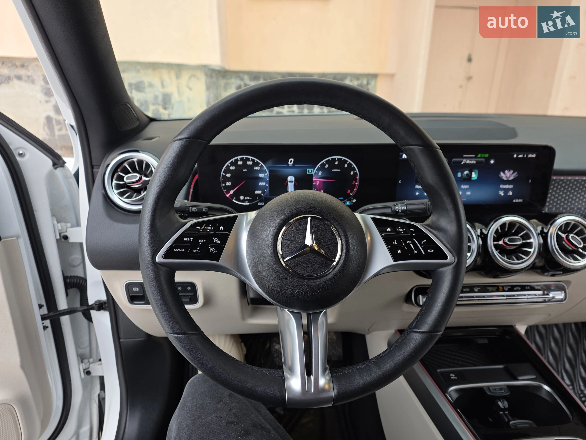 2024 Mercedes-Benz GLB - мініатюра 42