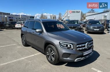 Внедорожник / Кроссовер Mercedes-Benz GLB-Class 2021 в Киеве