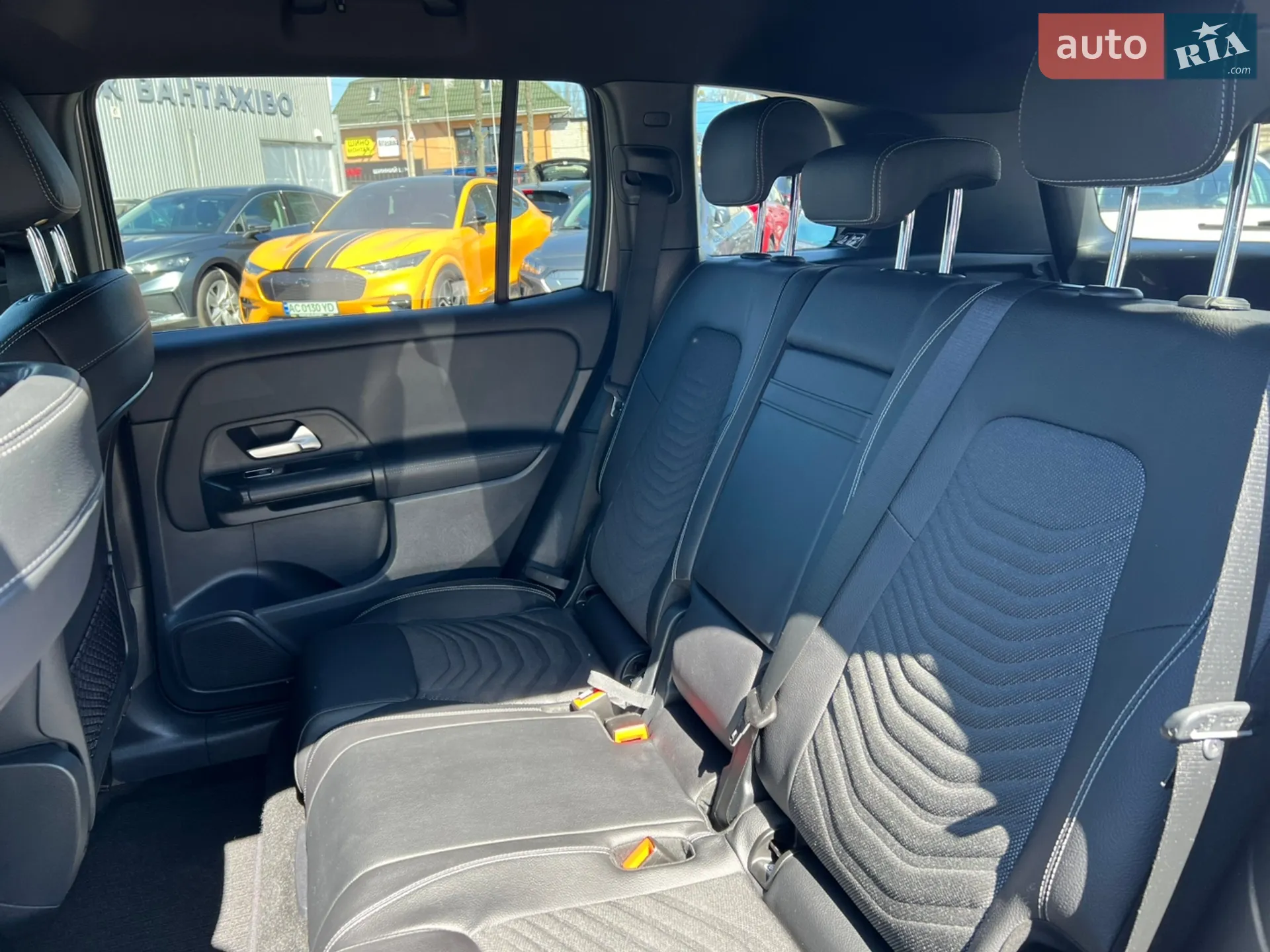 2021 Mercedes-Benz GLB - мініатюра 36