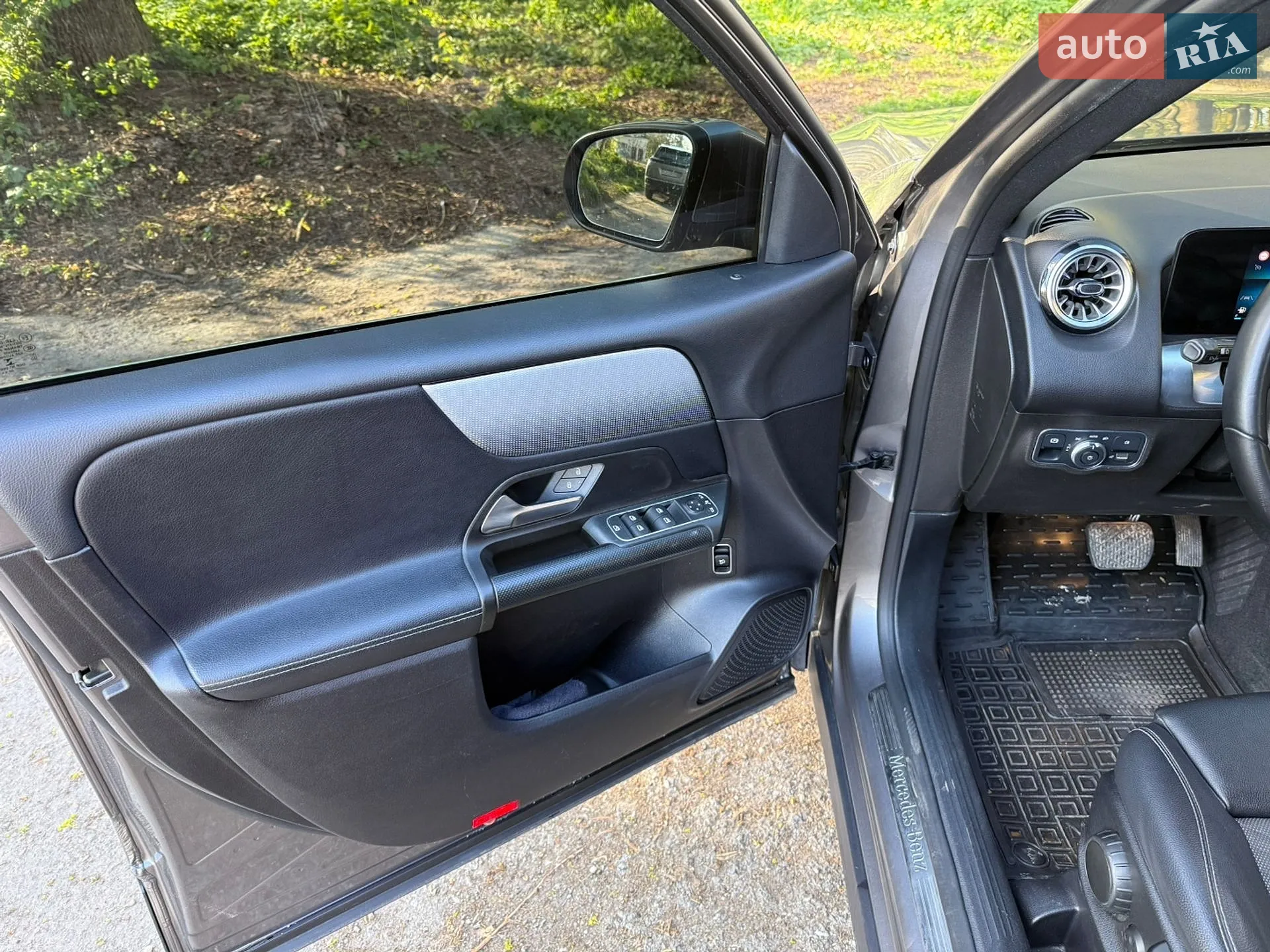 2021 Mercedes-Benz GLB - мініатюра 13