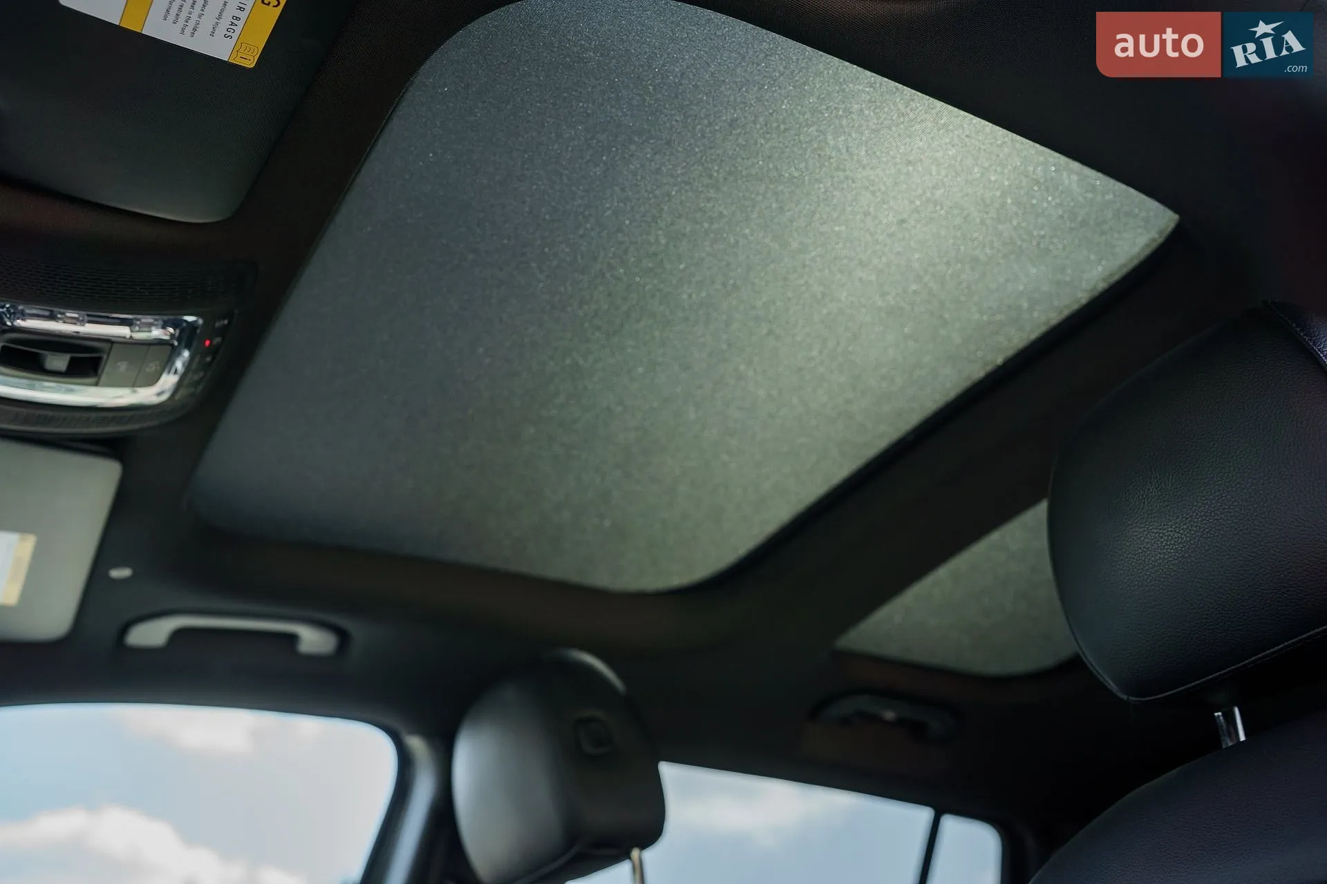 2019 Mercedes-Benz GLB - мініатюра 33