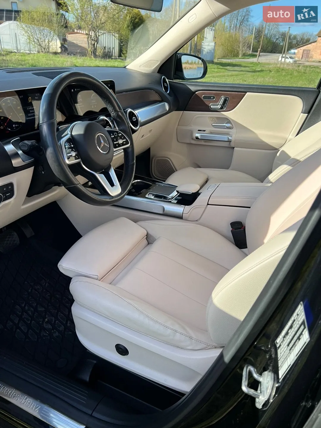 2020 Mercedes-Benz GLB - мініатюра 11