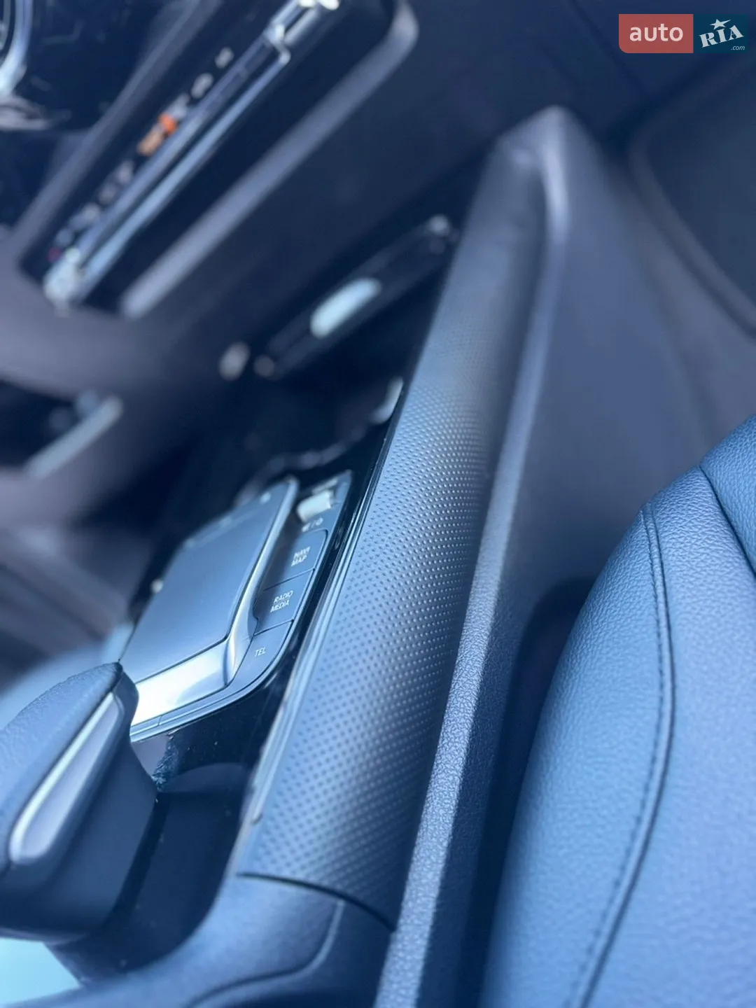 2022 Mercedes-Benz GLB - мініатюра 91