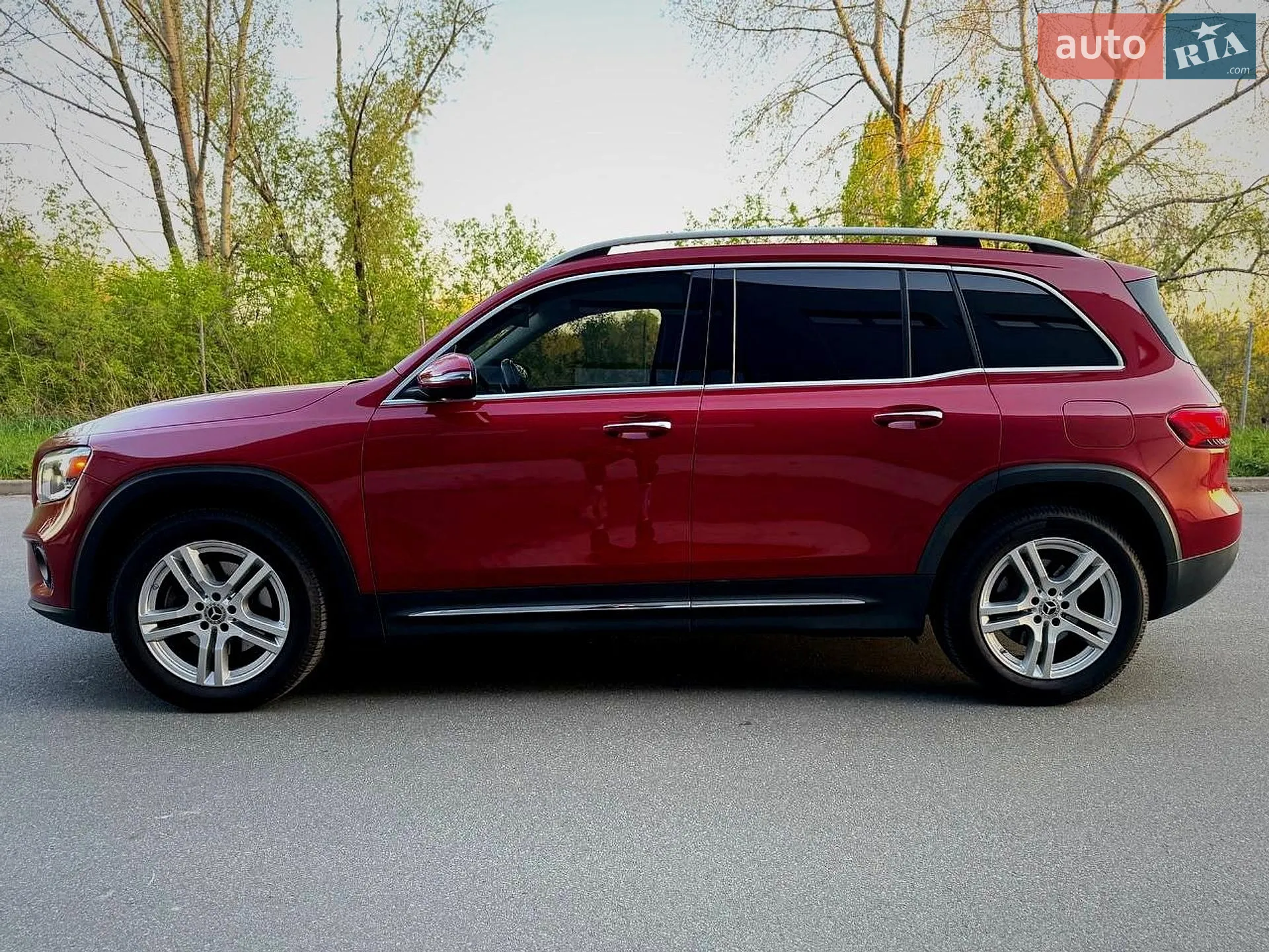 2020 Mercedes-Benz GLB - мініатюра 2