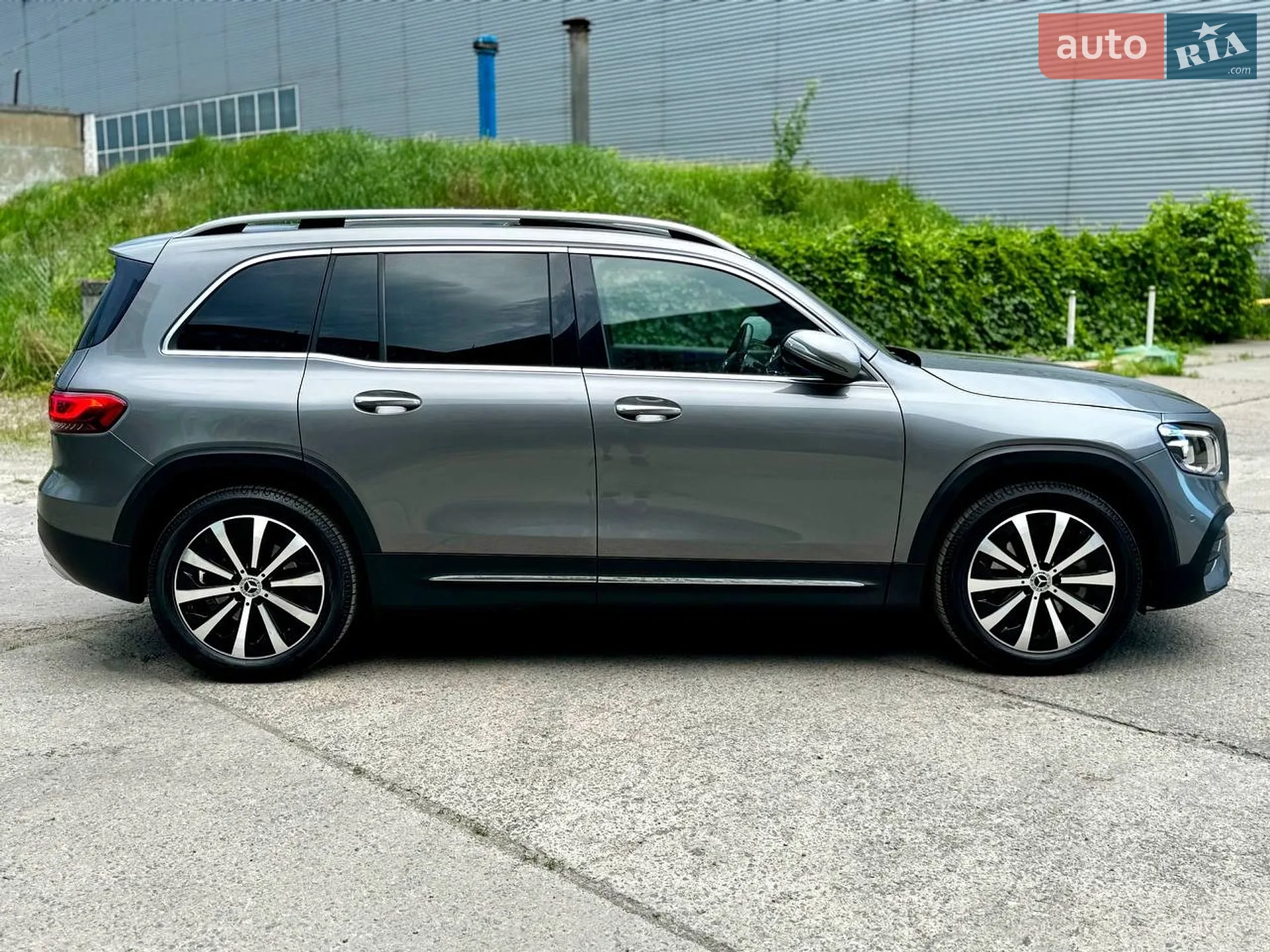 2021 Mercedes-Benz GLB - мініатюра 12