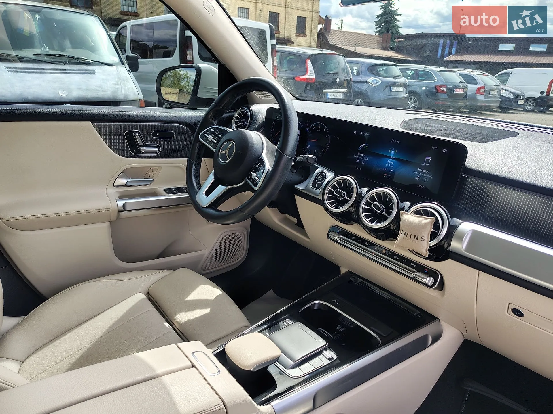 2022 Mercedes-Benz GLB - мініатюра 21